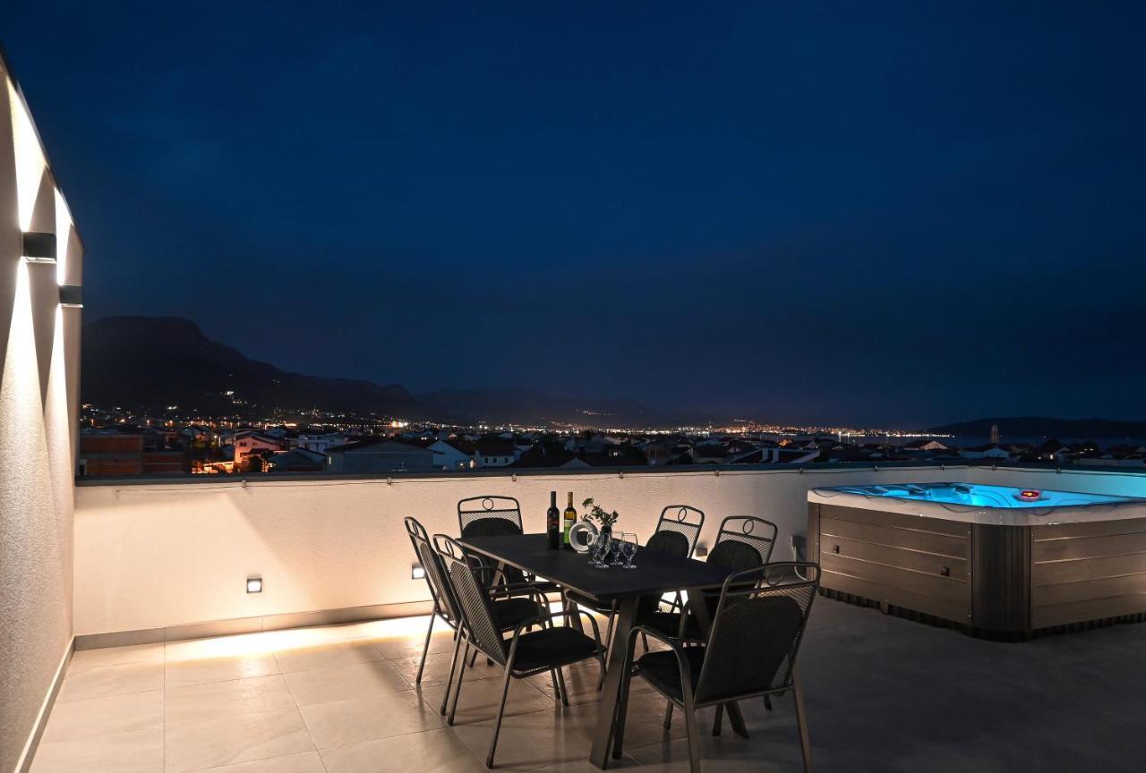 Rooftop New Castel 2023 Kaštela Εξωτερικό φωτογραφία
